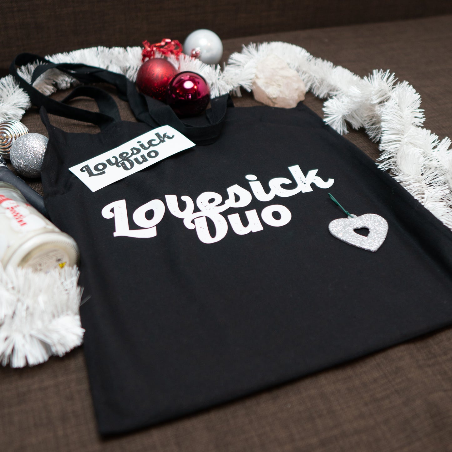 Shopper Lovesick Duo